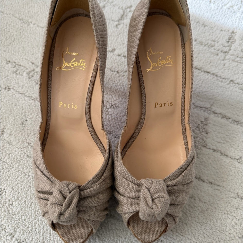 Christian Louboutin Beige Knotted Peep-Toe Heels